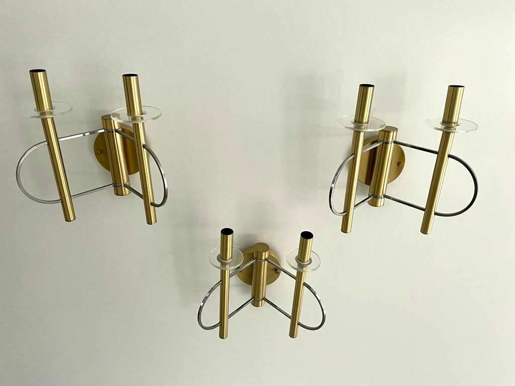 Mid Centuy Modern Cylindrical Twin Shade Gold Set Of 3 Sconces By Sciolari, 1960s, Italy photo for sale