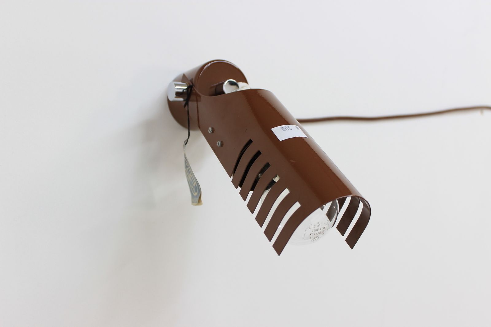 Design Wall Lamp, 1980s photo vinterior