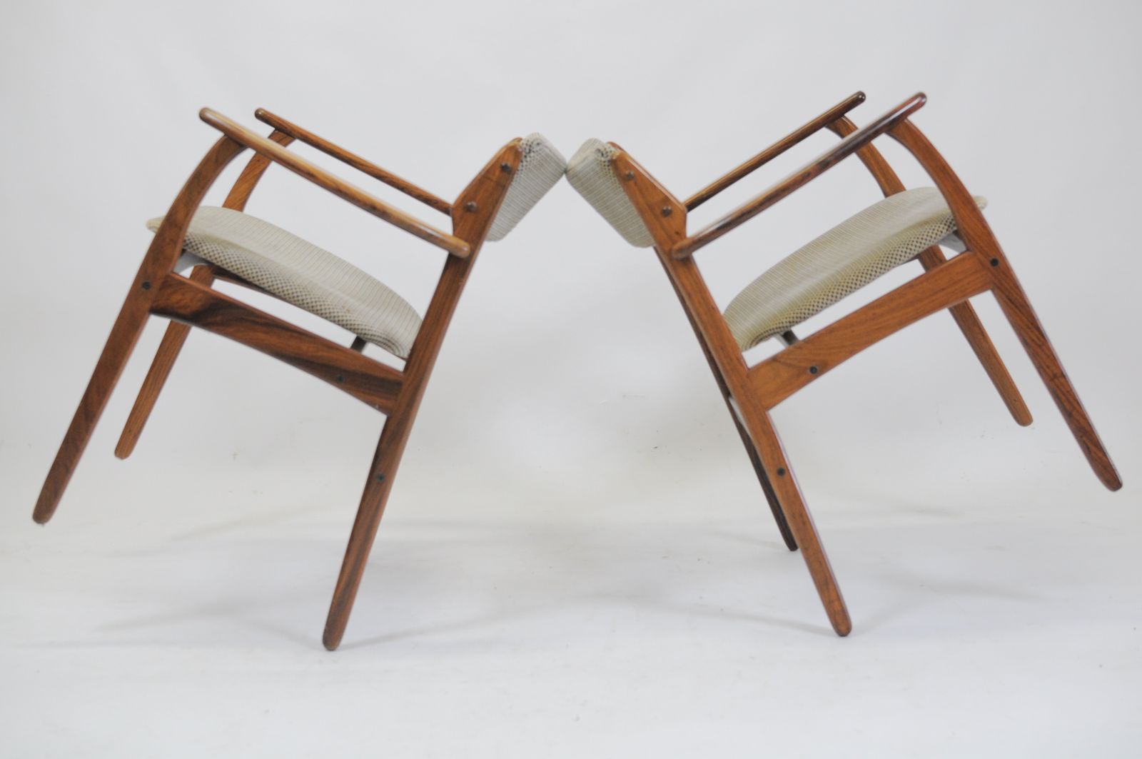 photo buy 1960s Set Of Four Erik Buch Model 50 Armchairs In Rosewood Reupholstered With Fabric Of Choice