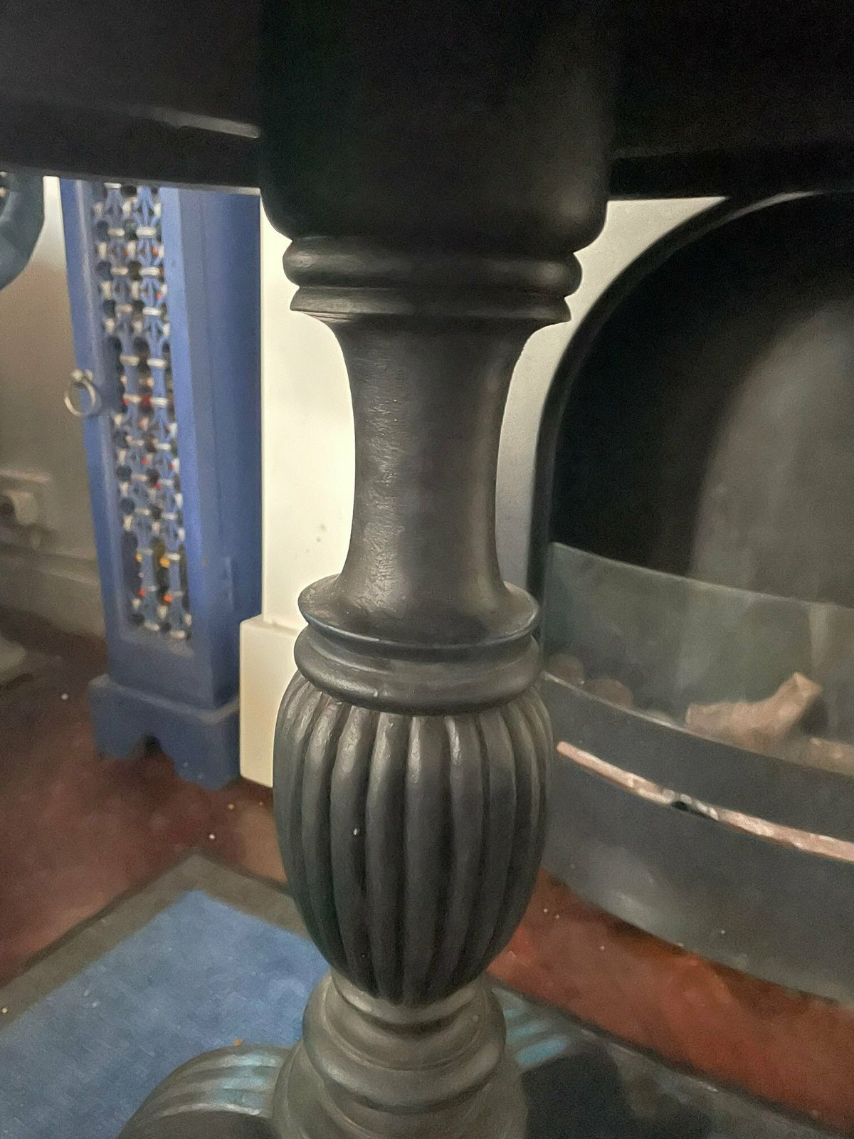 Antique Upcycled Pedestal Round Side Table Hand Carved Bulbous Leg photo 250.0