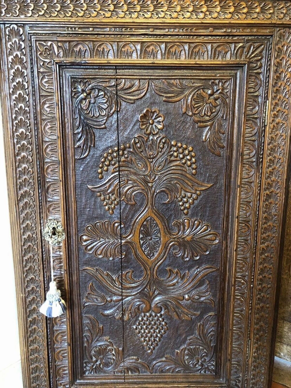 Rare Original Intricately Carved Ornate Oak Antique Corner Cupboard Cabinet Circa   1800's photo 250.0