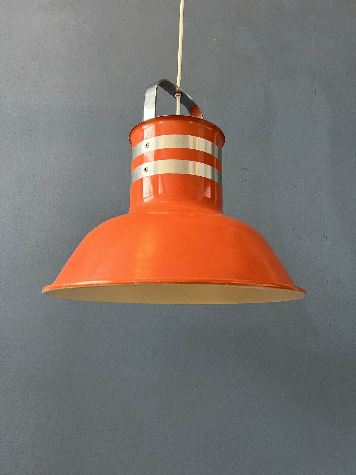 Oranje/Rode Metalen Space Age Hanglamp photo vintage