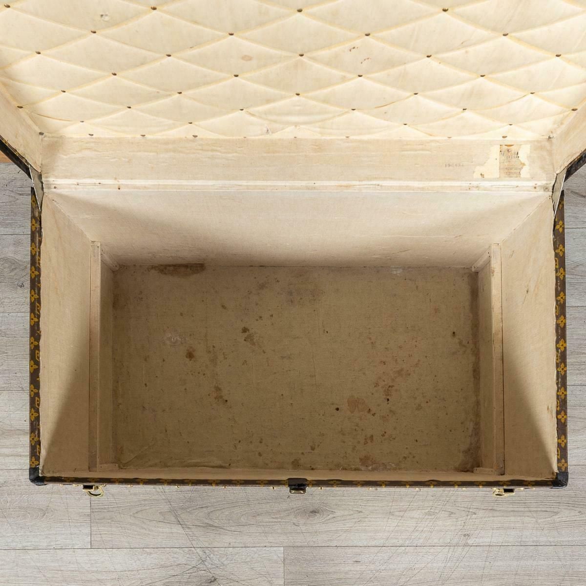 photo furniture 20th Century Louis Vuitton Courier Trunk In Monogram Canvas, France C.1910