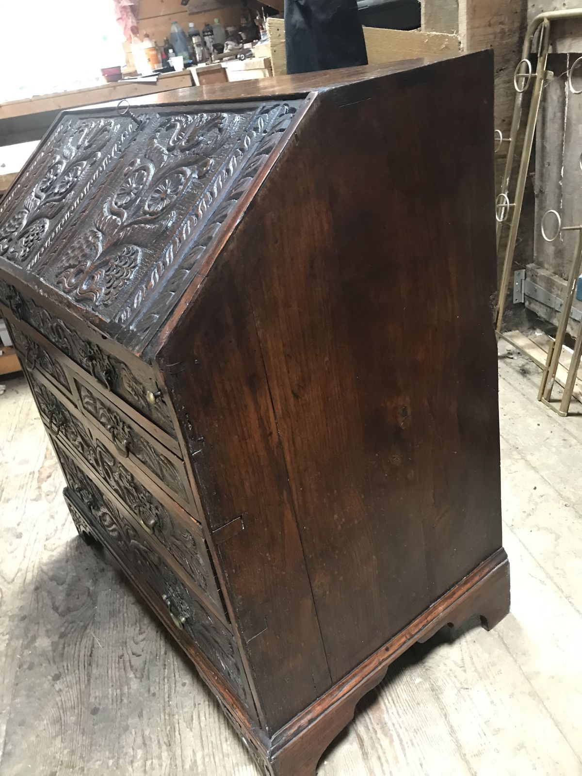 photo vinterior Early 19th Century Hand Carved Oak Bureau/ Drawers .