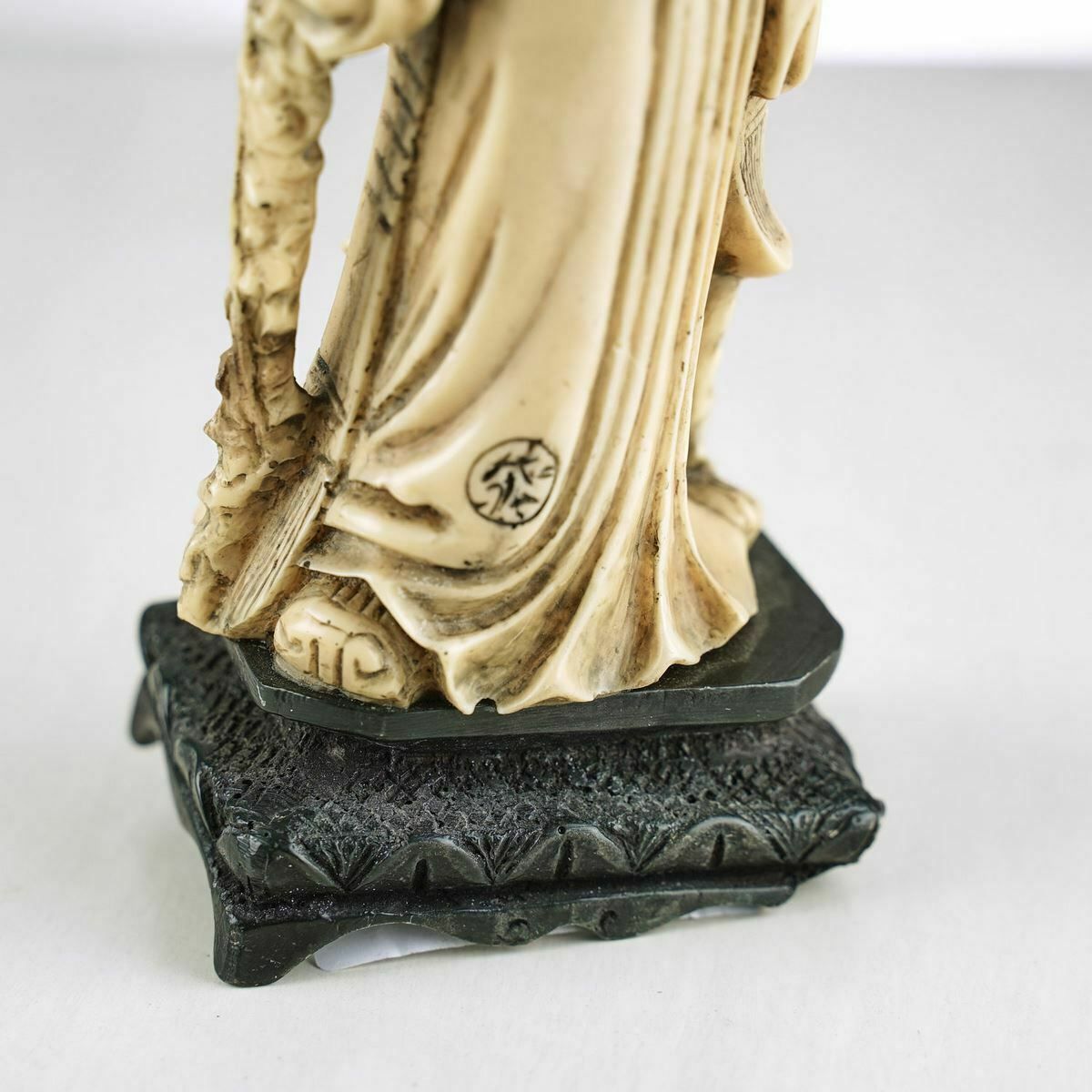 Chinese Statue photo 234.0