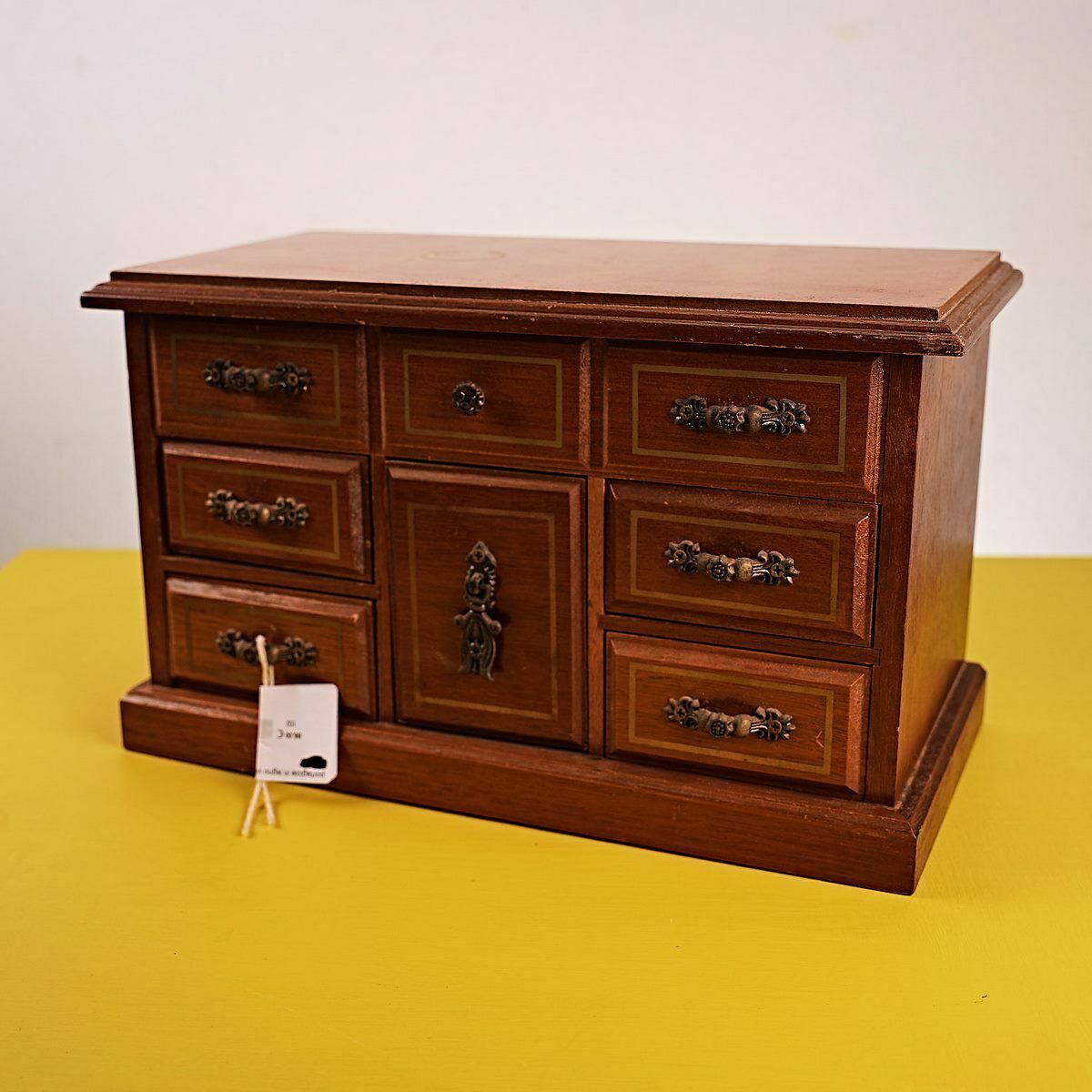 Vintage Wooden Jewelry Box Made In Taiwan