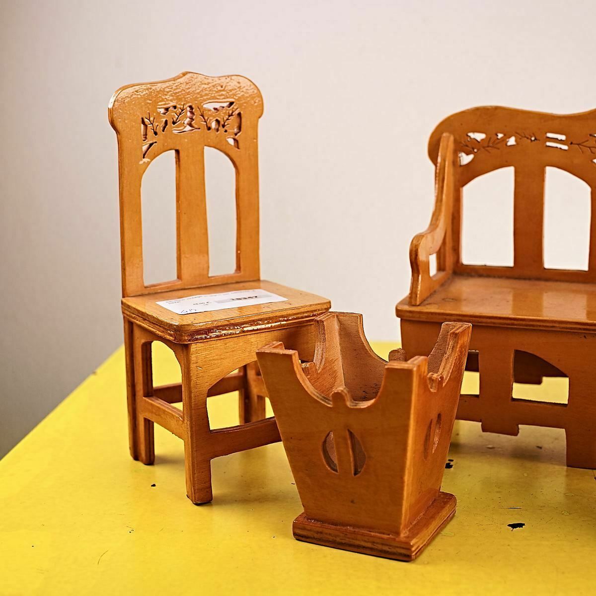 Vintage Wooden Doll Lounge, 4 Pieces photo furniture
