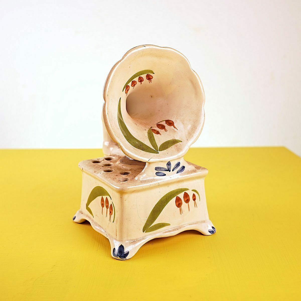 Vintage Ceramic Gramophone