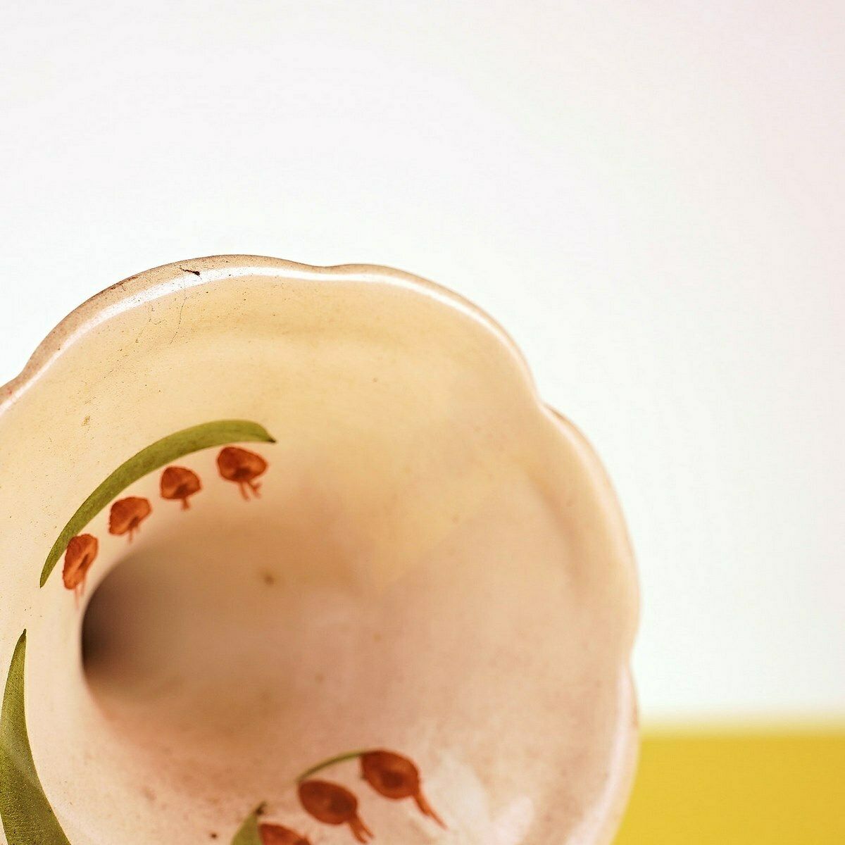 Vintage Ceramic Gramophone photo Home Decor