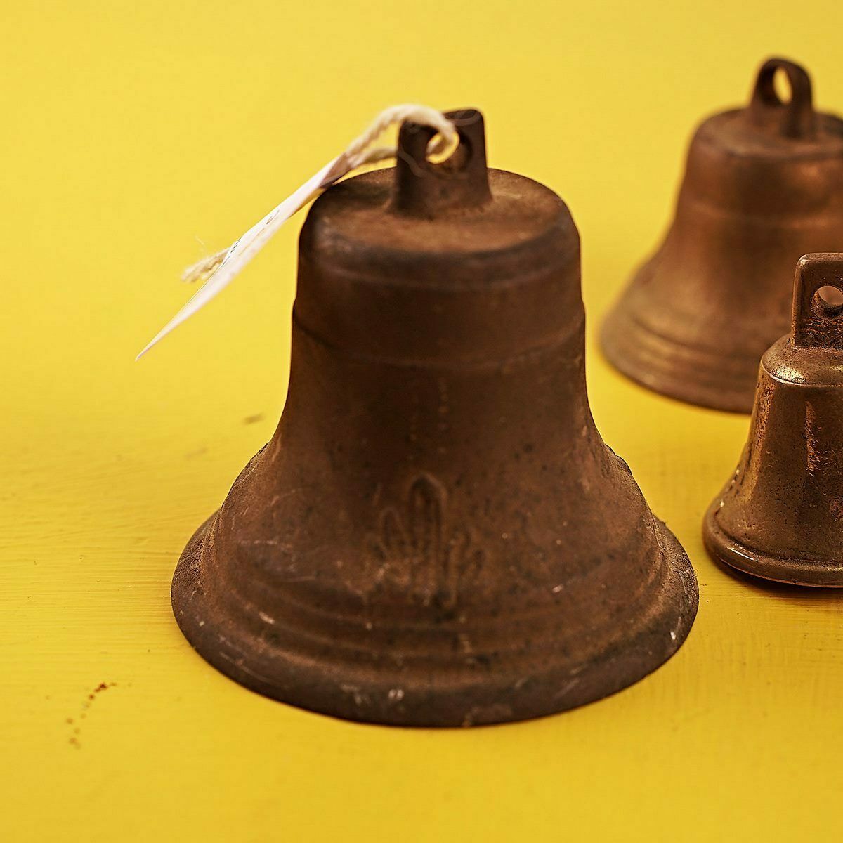 photo furniture Vintage Metal Bells, 4 Pieces, 1800s