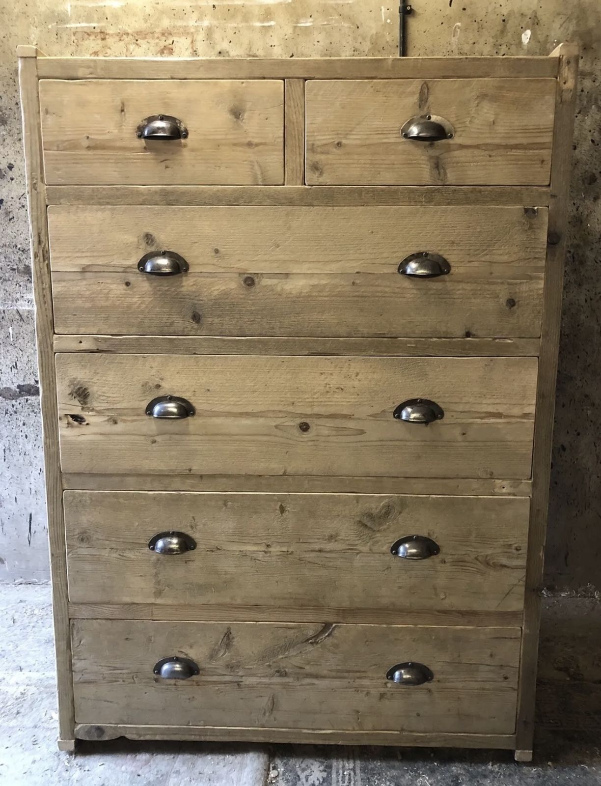Reclaimed Hand Made Chest Of Draws ( Raw Clear Wax Finish )