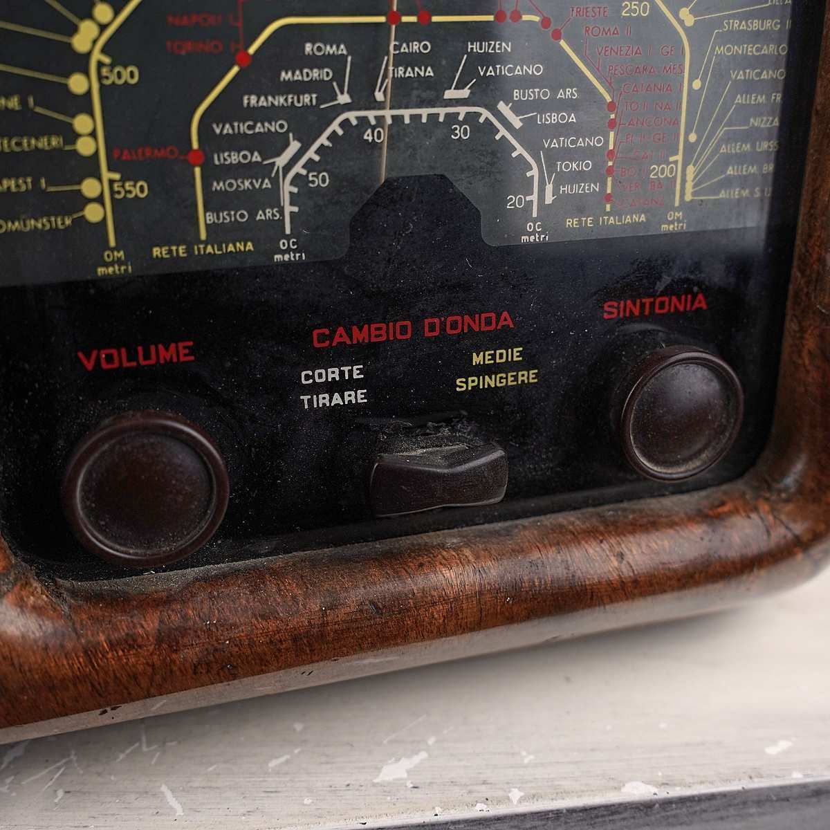 Radio Turntable Ducati Rf2055 photo furniture