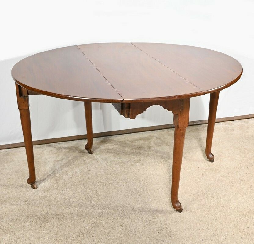 Oval Table 6 Place Settings In Mahogany, England – 1st Part 19th photo for sale