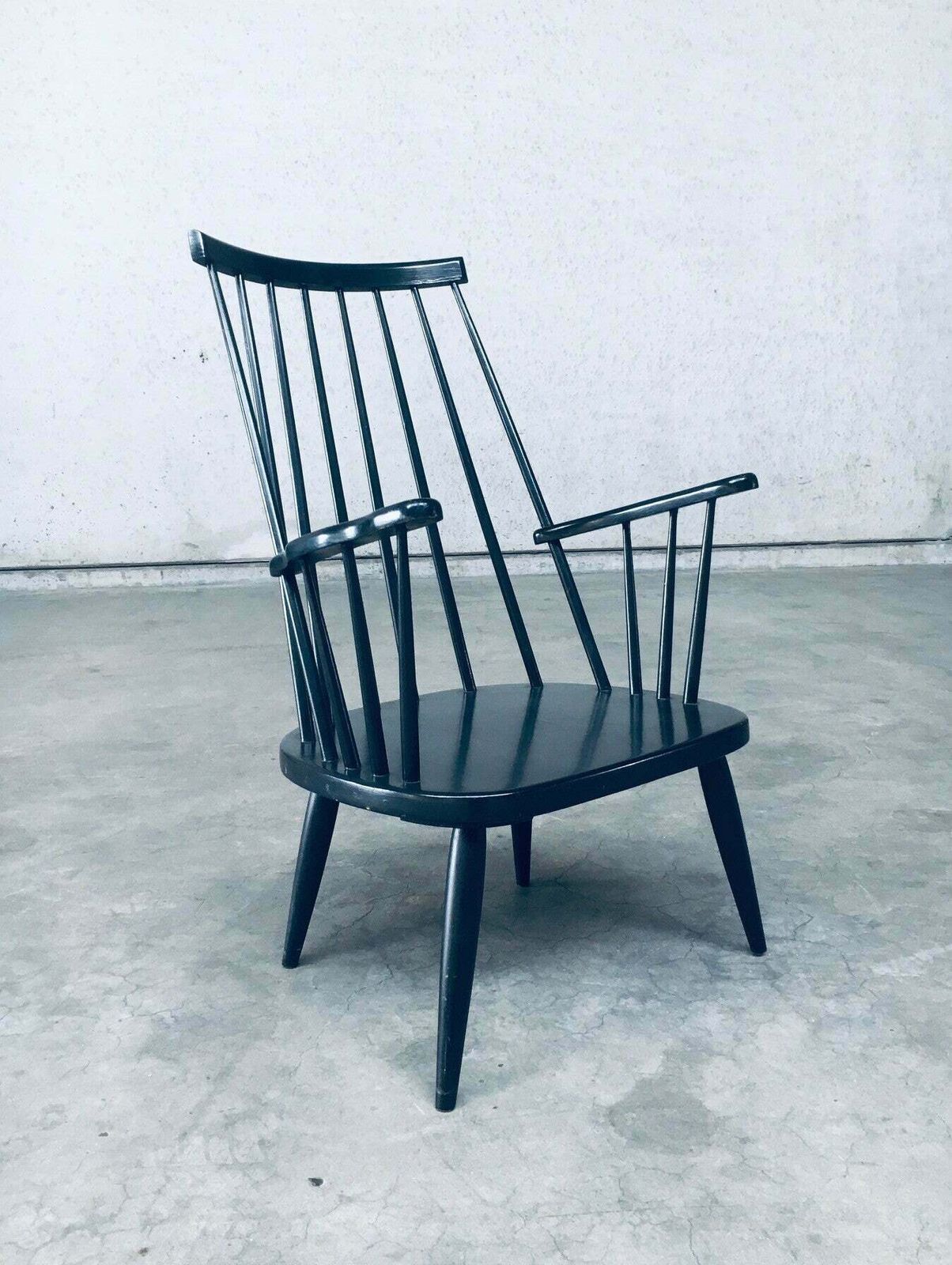 1600.0 Scandinavian Design Spindle Back Lounge Chair Set, Denmark 1960's photo