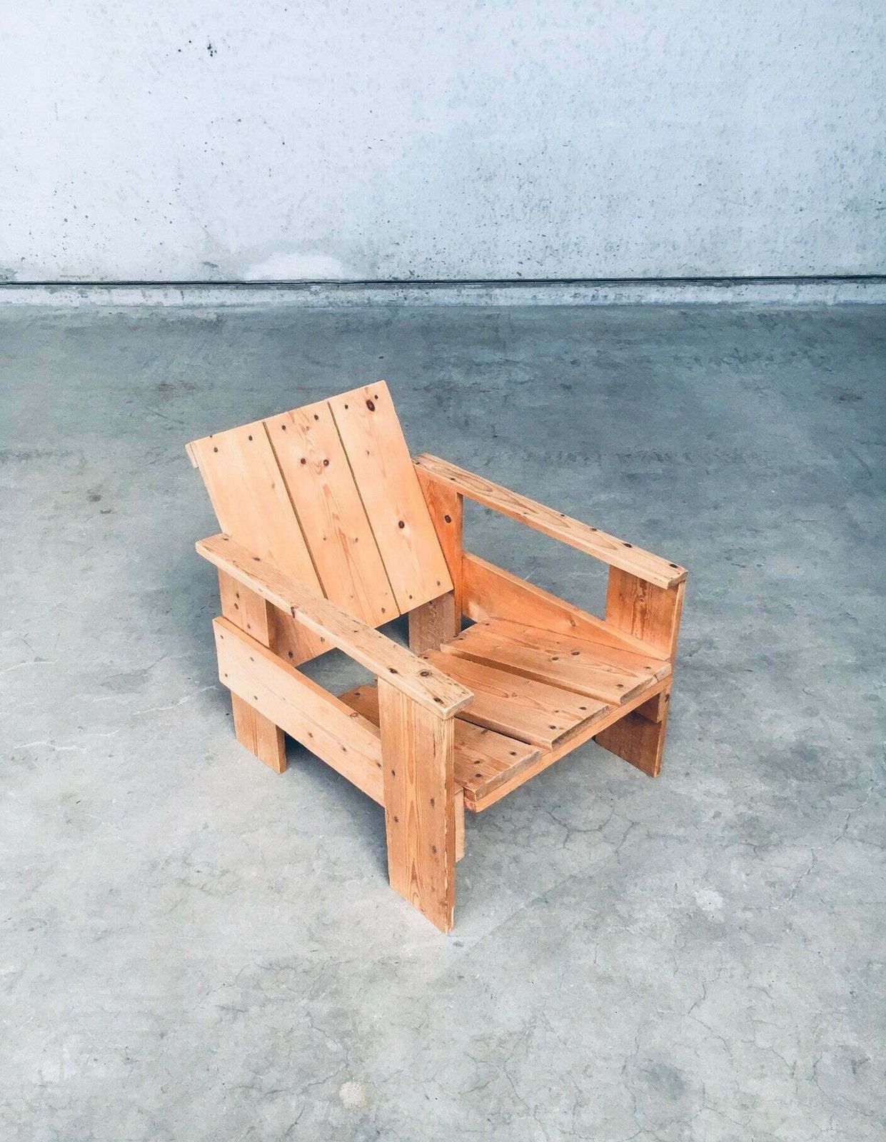 De Stijl Movement Dutch Design Pine Crate Chair By Gerrit Rietveld photo vintage