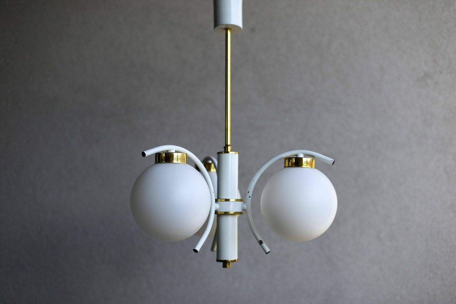 Vintage White Sputnik Pendant Lamp / Three Arm Chandelier / Mid Century Modern Pendant Lamp Made In Yugoslavia / Space Age Atomic Lamp