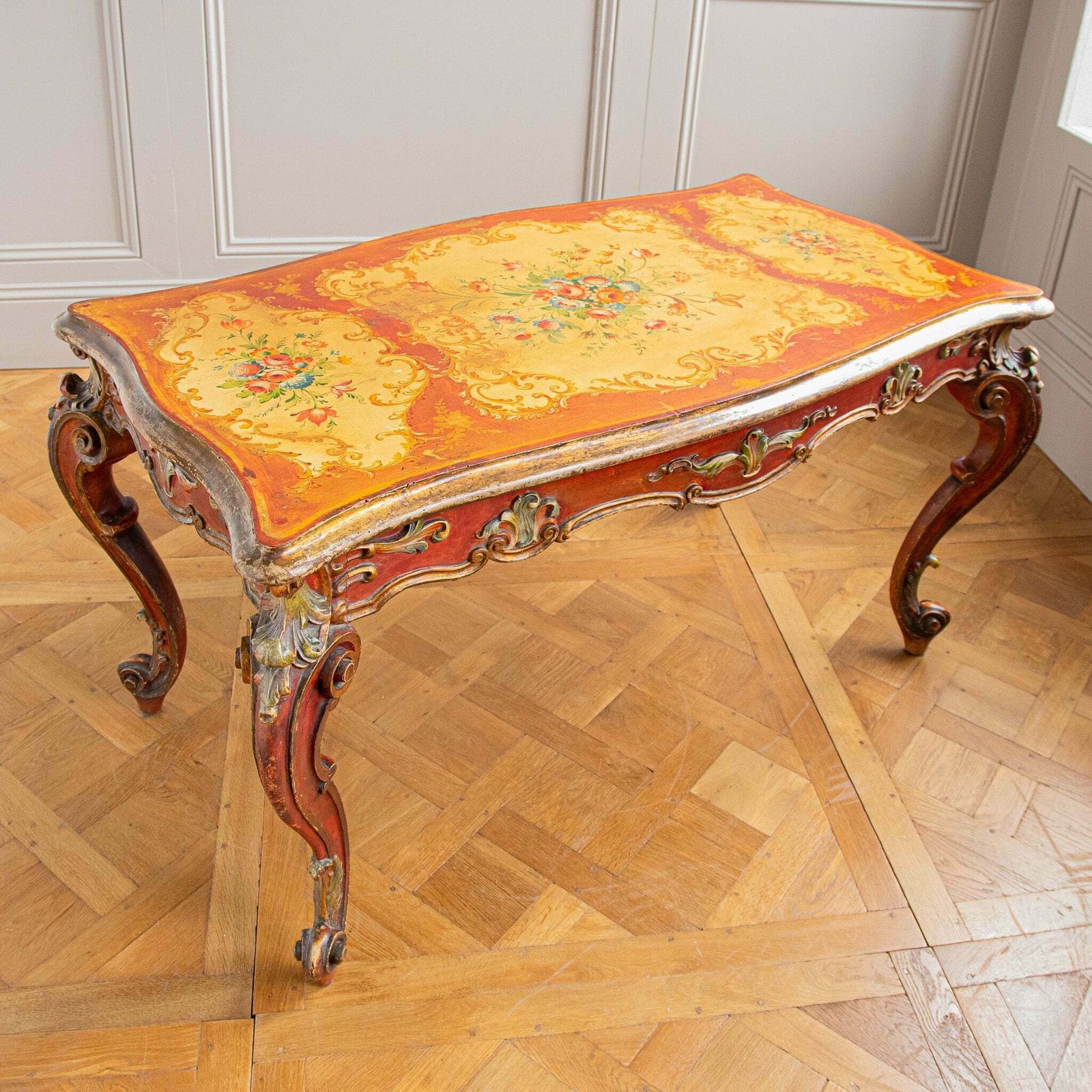 Late 19th Century Italian Rococo Table Painted In The Venetian Style photo vinterior