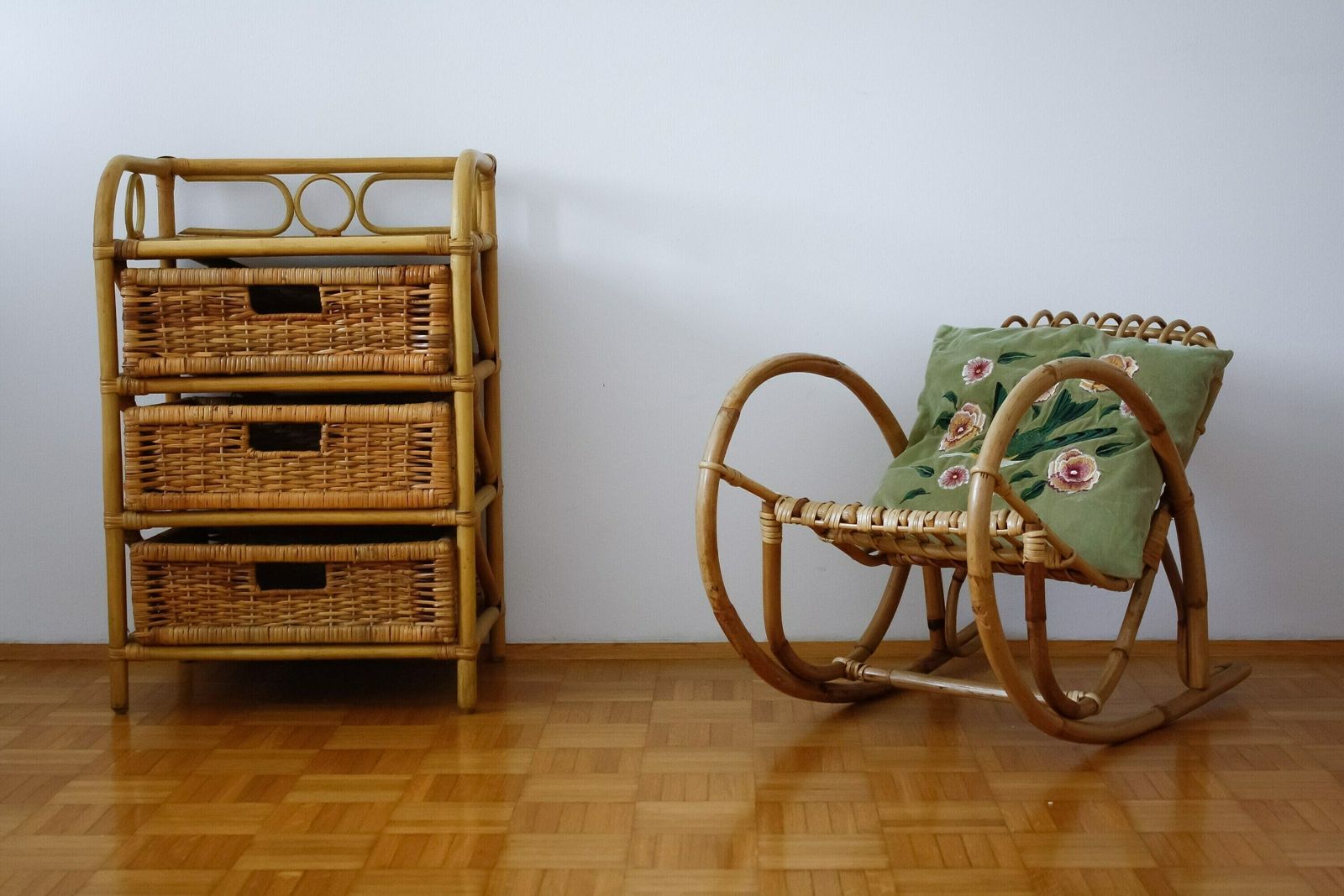Vintage Franco Albini Kids Wicker Bamboo Rocking Chair / Children's Rattan Rocking Chair / 70s Italy / Mid Century Rattan Wicker Furniture photo 376.0