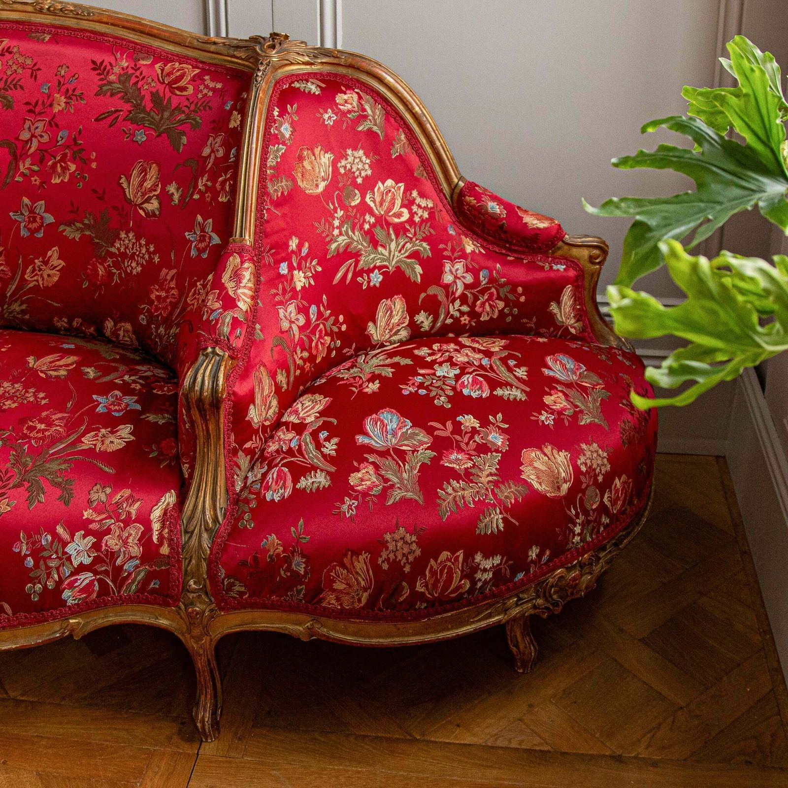 Talian Large Giltwood Lxv Style Confidente Sofa, Circa Late 1800's photo vinterior