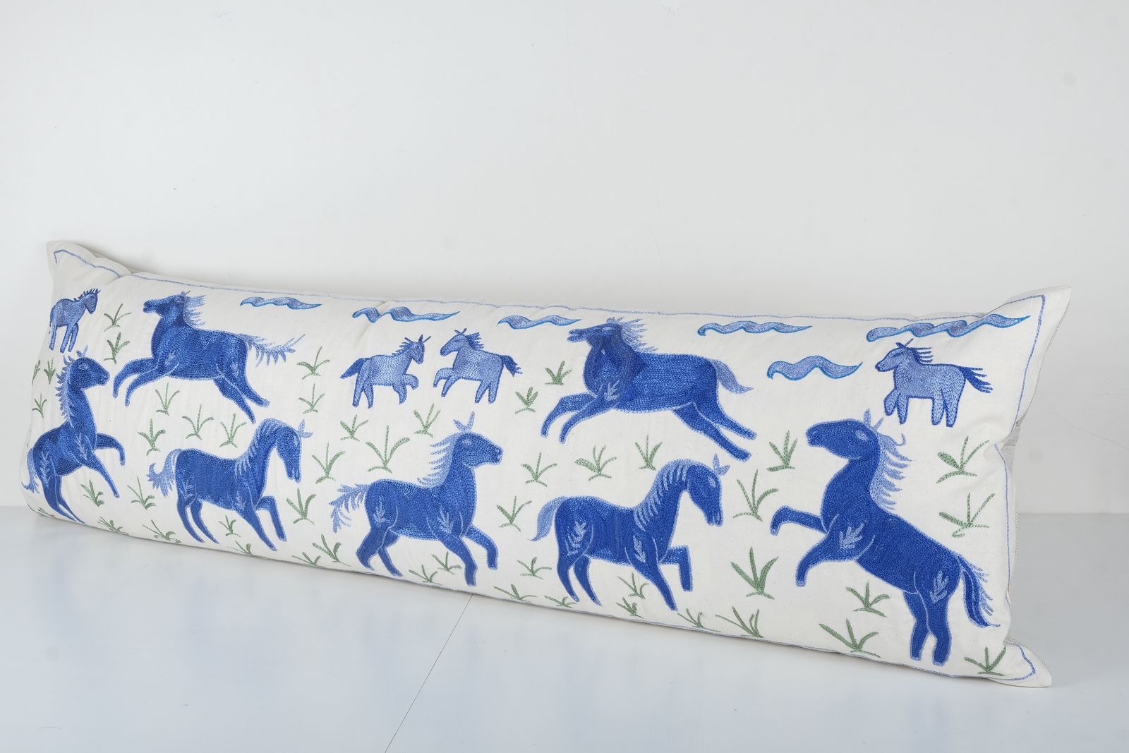 Uzbek Extra Long Suzani  Cover With Animal Motif, Blue Horse Pictorial Suzani Pillow Case Made From Cotton Fabric photo for sale