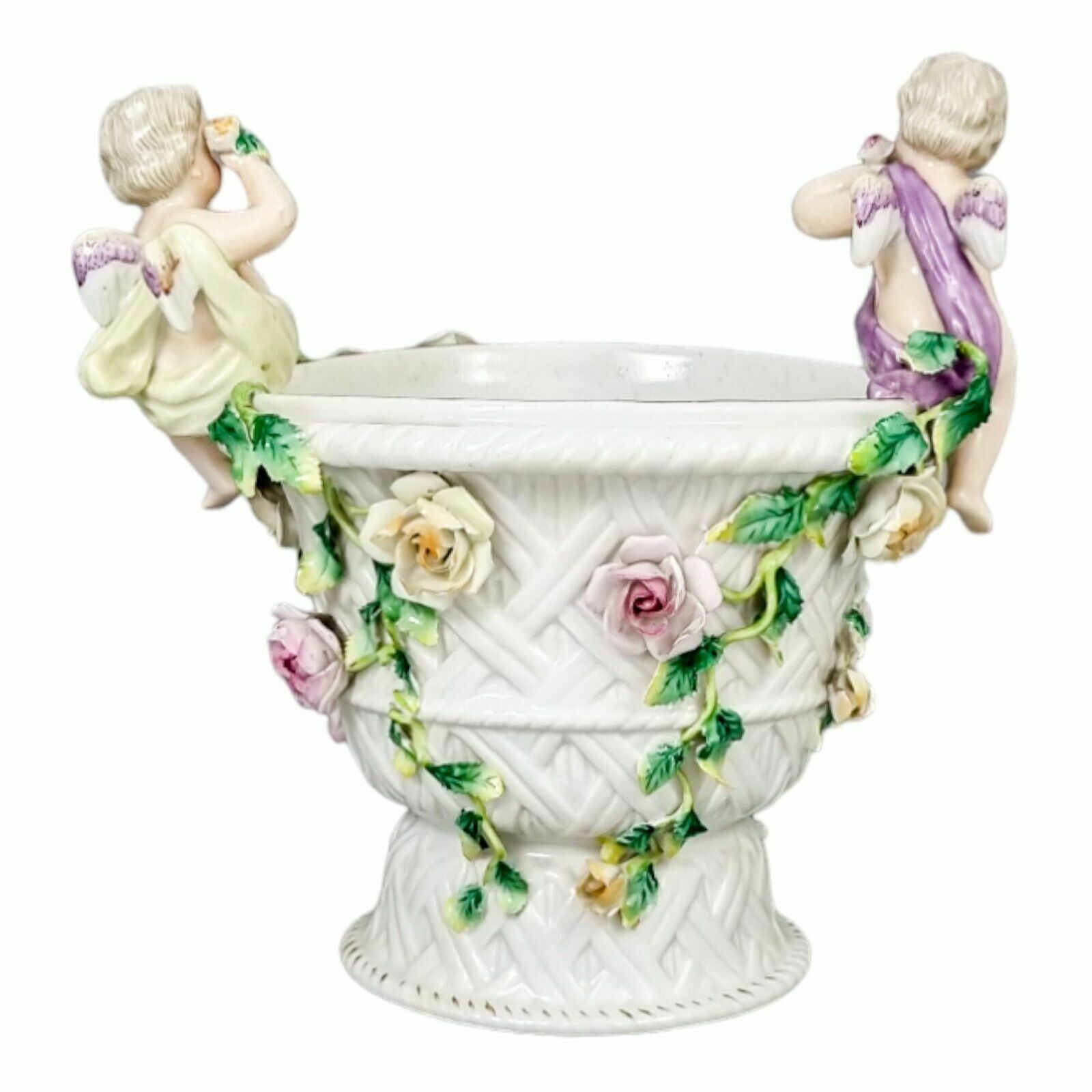 19th Century German Porcelain Basket Weave Vase With Rose Garlands And Cherubs photo 200.0