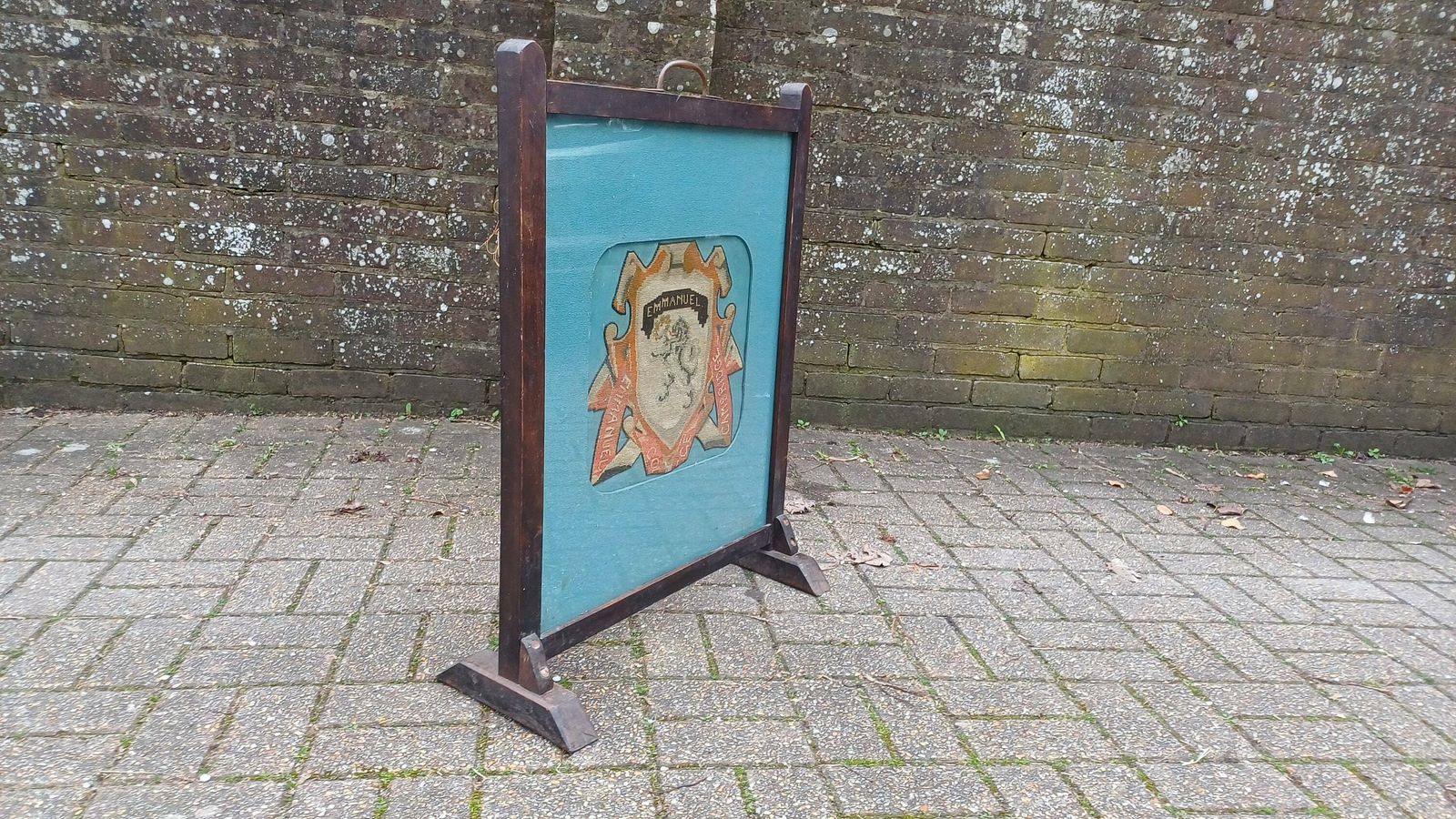 photo for sale Rare And Antiquated Vintage University Oak Fire Screen Tapestry Oxbridge Cambridge Emmanuel
