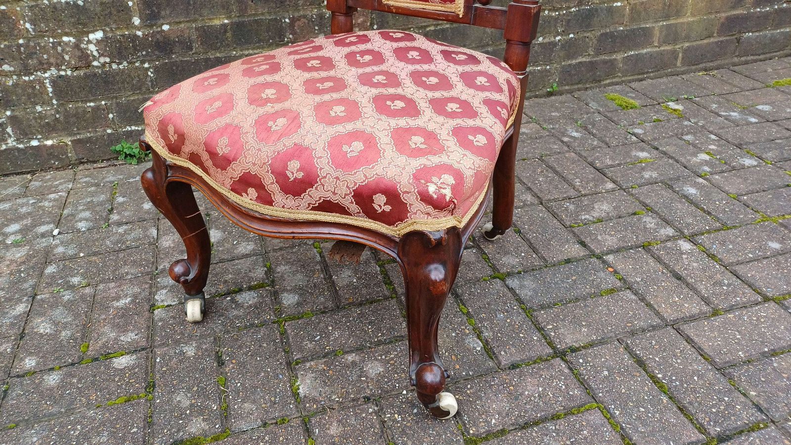Exquisite Mahogany Upholstered Occasional Chair Superb Carved Features photo 195.0