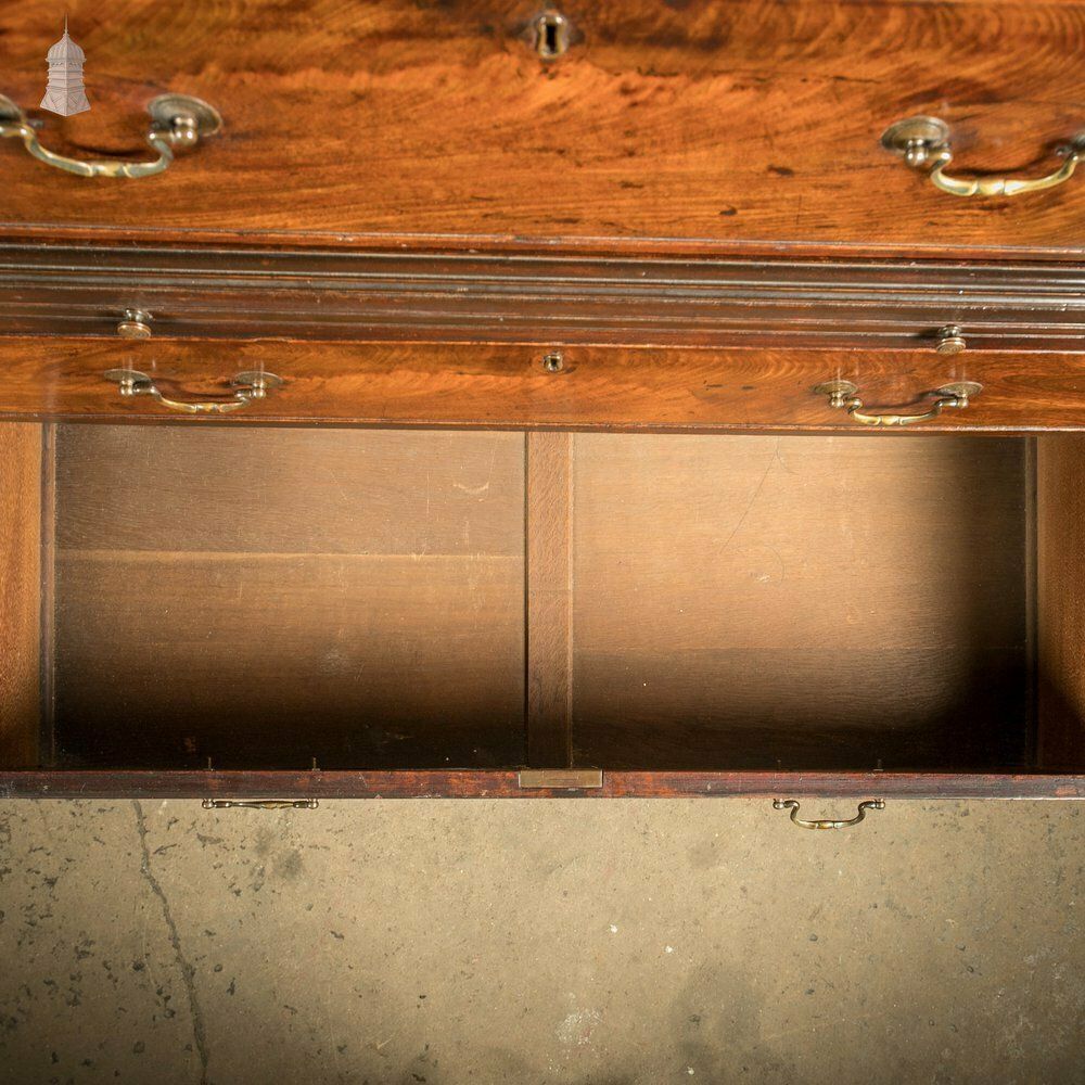 Mahogany Chest On Chest, 18th C Georgian photo vinterior