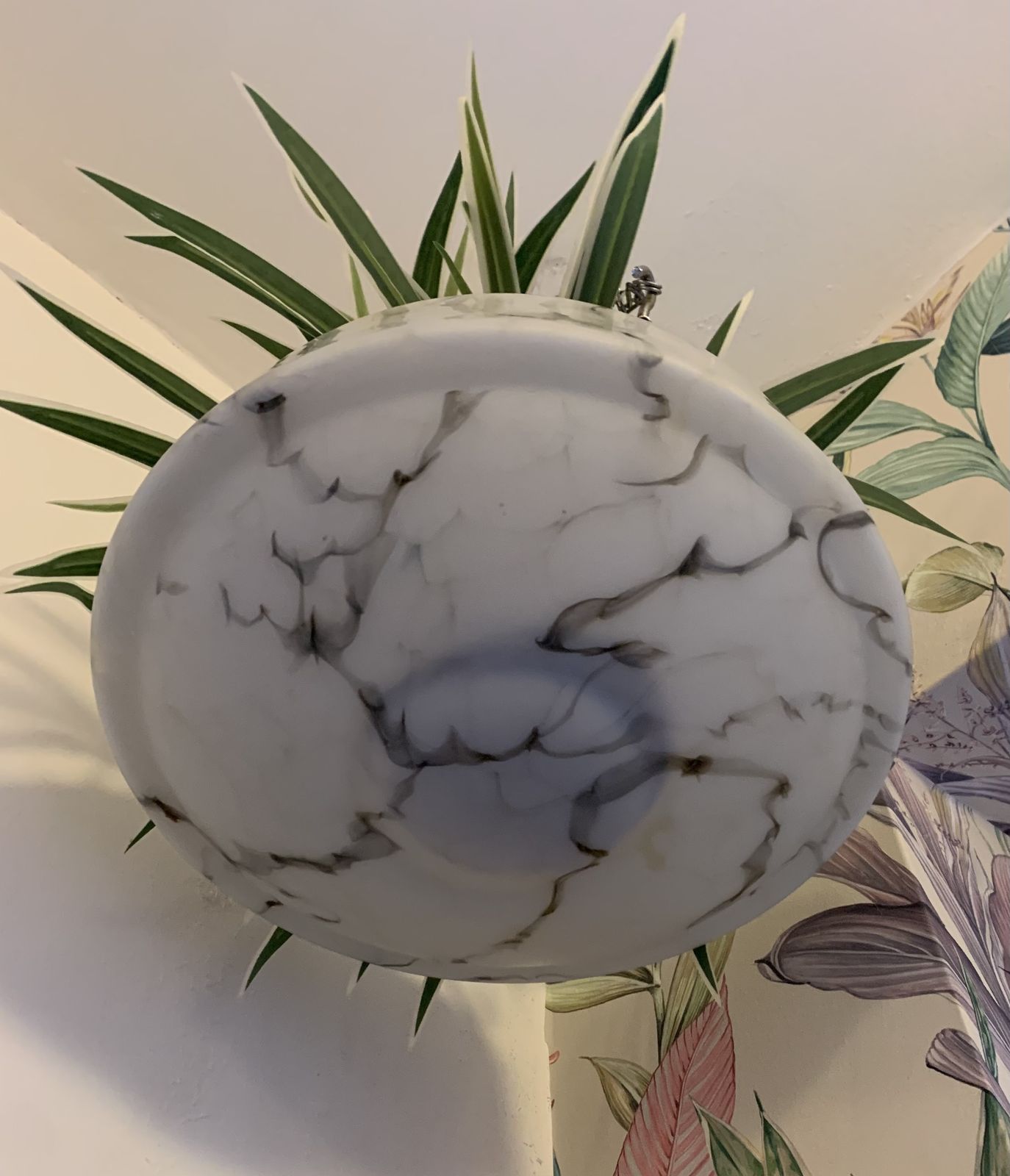 photo furniture Gorgeous White And Gray, Marble Effect Coloured Glass, Art Deco Style Light Bowl/Shade.