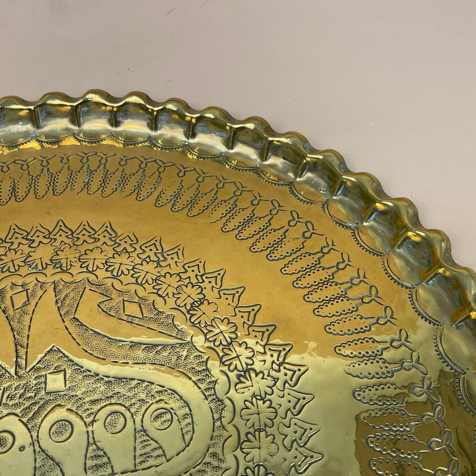 Antique Metal Gold Indian Patterned Brass Tray 37cm Plate Asian Handmade Etched Intricate Vintage Decorative Patterned Wall Art Round photo Home Decor