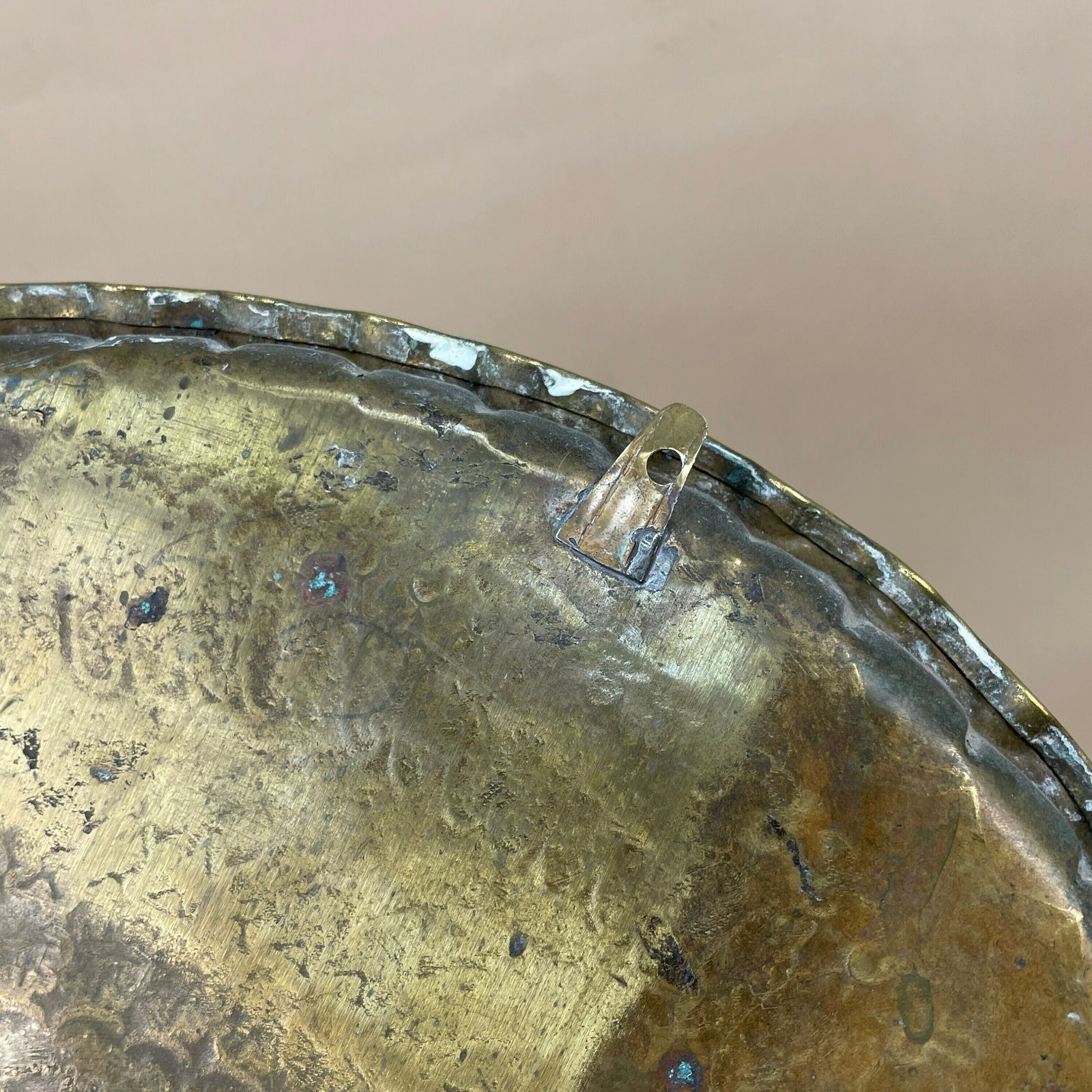 Antique Metal Gold Indian Patterned Brass Tray 37cm Plate Asian Handmade Etched Intricate Vintage Decorative Patterned Wall Art Round photo vintage