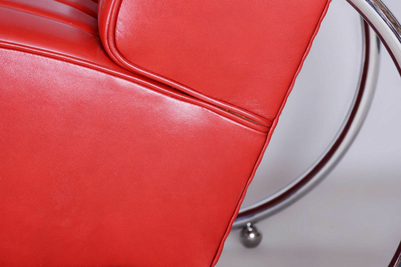 Furniture Restored Bauhaus Pair Of Armchairs, By Hynek Gottwald, Leather, Czech, 1930s photo