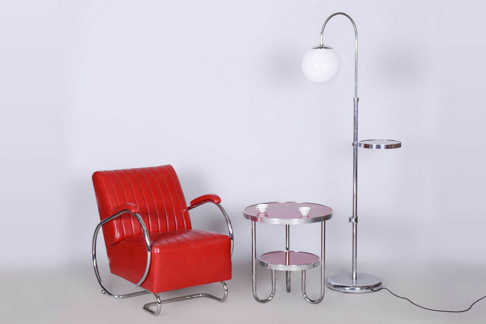 3950.0 Restored Bauhaus Pair Of Armchairs, By Hynek Gottwald, Leather, Czech, 1930s photo