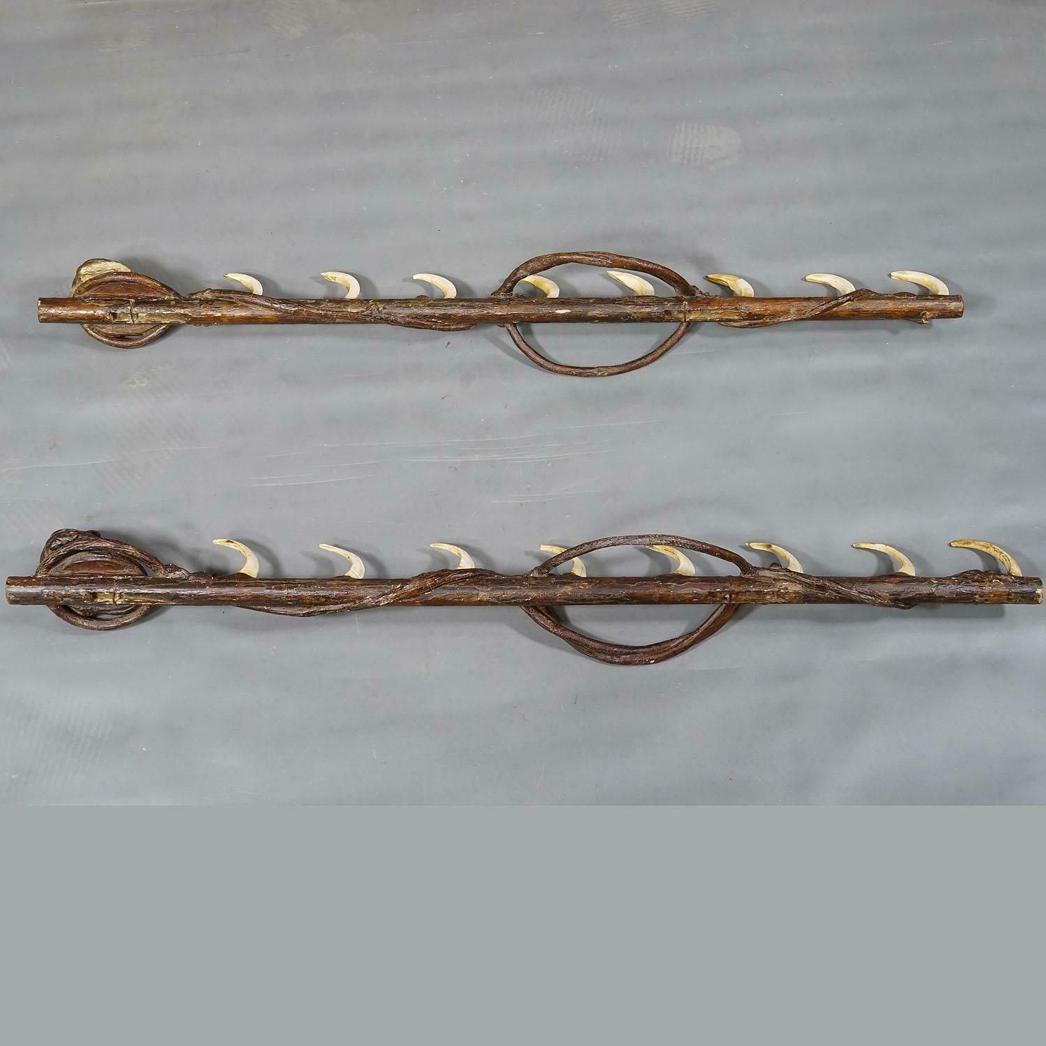 photo vinterior A Pair Antique Black Forest Gun Holders, Austria Late 19th Century