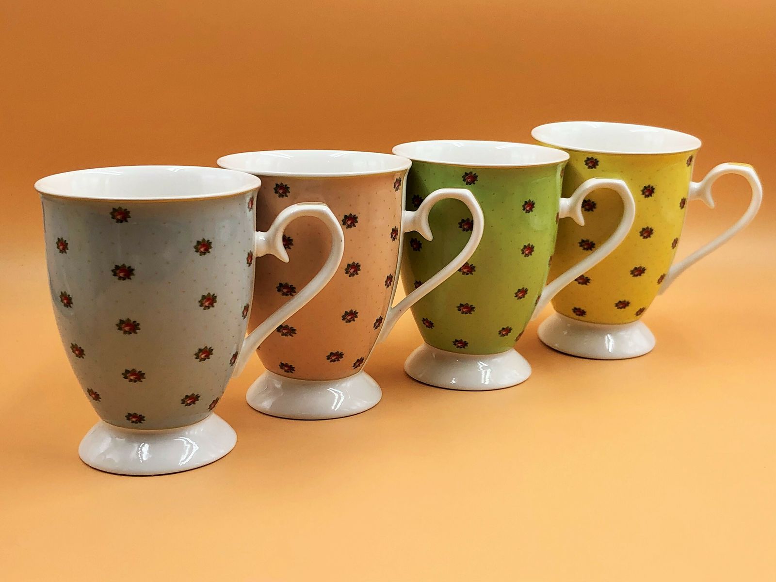 Aynsley China Polka Dot Roses Tea Set For 4. 1.5 Pint Capacity Teapot, 4 Mugs, Creamer & Sugar In Original Box. photo buy