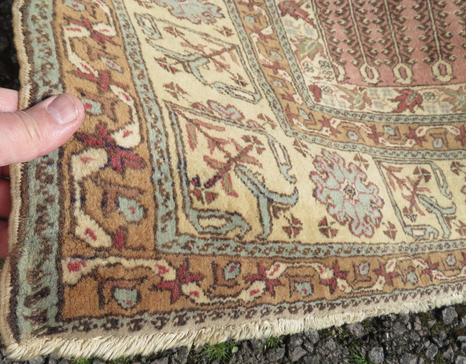 A Fine Antique Turkish Panderma (Bandirma) Prayer Rug. Soft Colours. West Anatolia 180cm X 128cm photo vintage