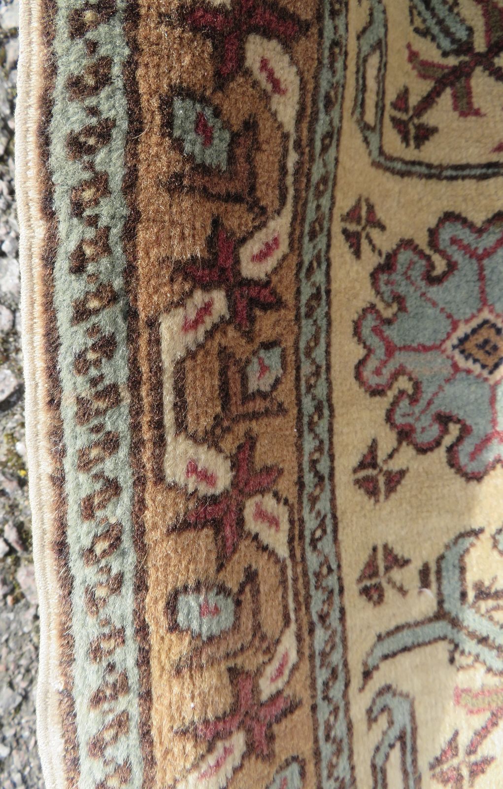 photo furniture A Fine Antique Turkish Panderma (Bandirma) Prayer Rug. Soft Colours. West Anatolia 180cm X 128cm
