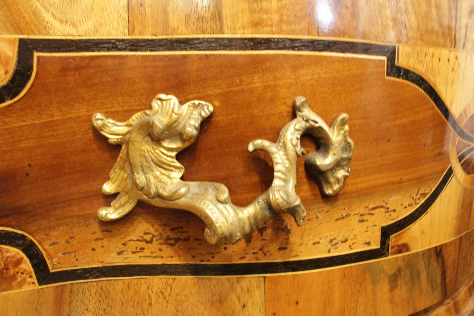 18th Century Big Baroque Walnut Chest Of Drawers photo buy