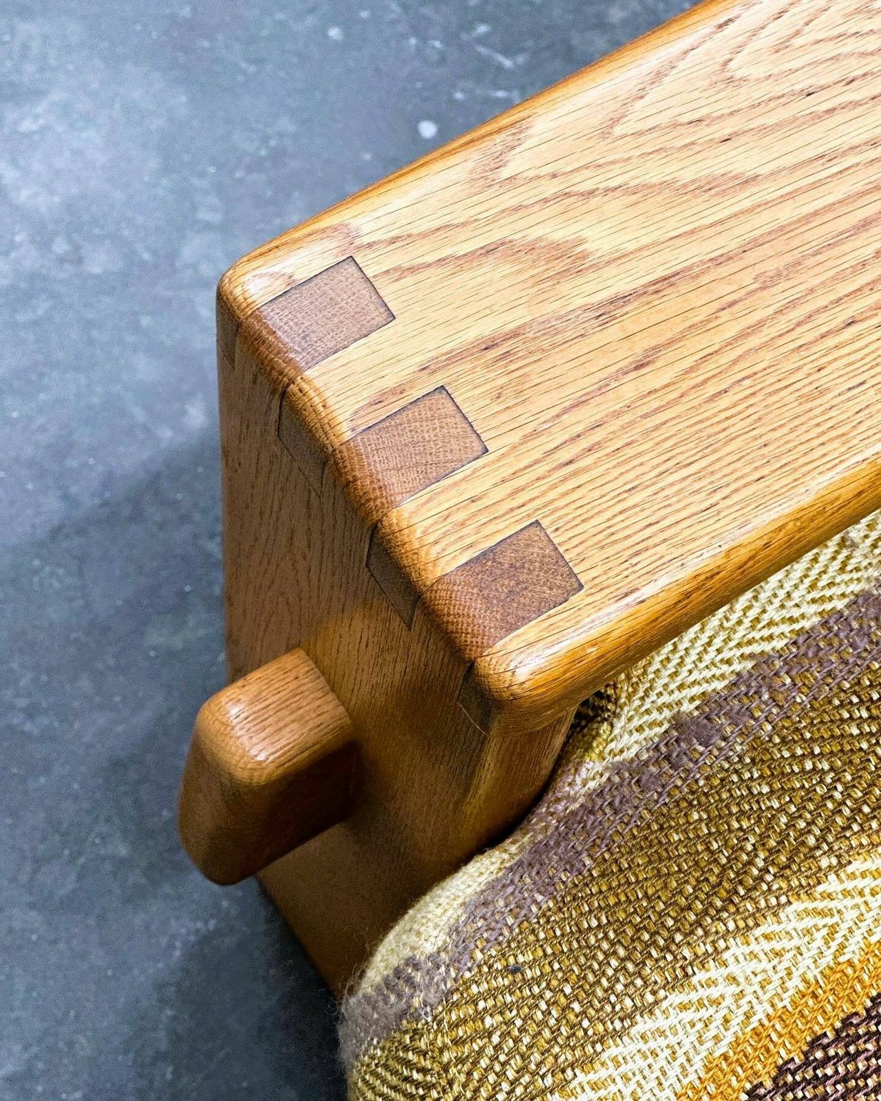 Vintage Grote Fauteuil Van Iepenhout Met Jaren 1970 Bekleding, Frankrijk. photo furniture