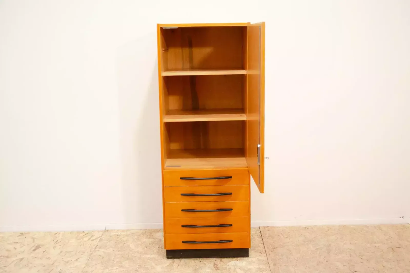 photo vintage Mid Century Chest Of Drawers By Mojmír Požár For Up Závody, 1960´S