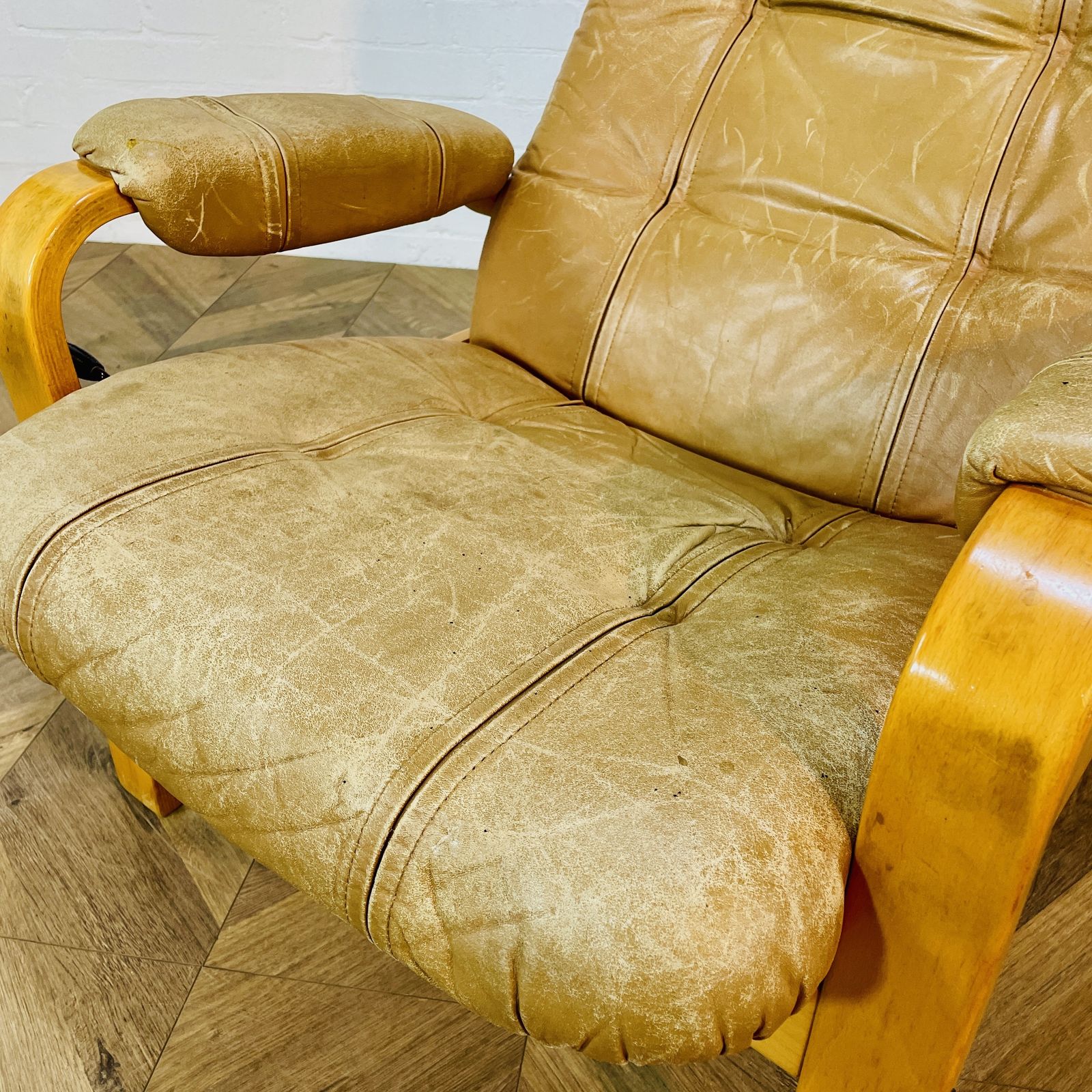 photo for sale Mid Century Leather Lounge Armchair By Skoghaug Industries, 1970s