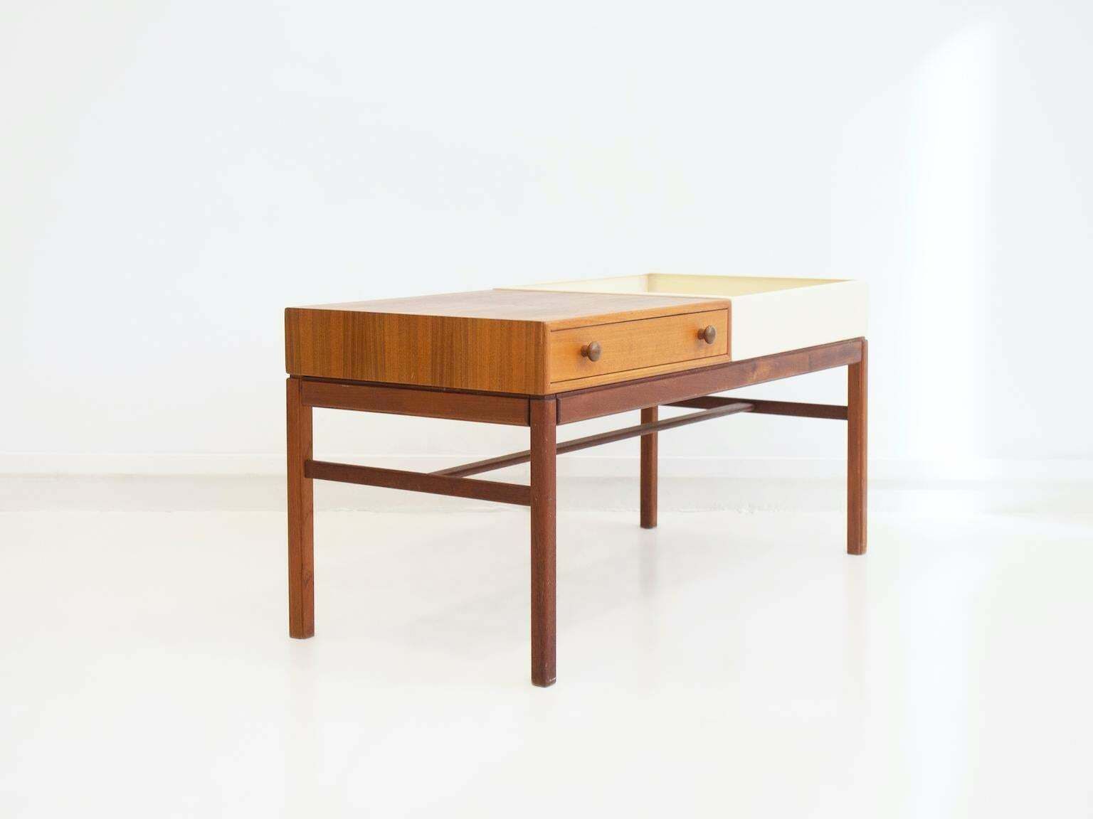 Teak Flower Table With A Drawer By Engström & Myrstrand £1,223.04 photo vintage