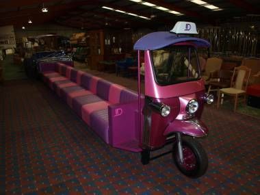 Tuk Tuk Restaurant Dining Seating By Designer George Ioannou photo 5000.0