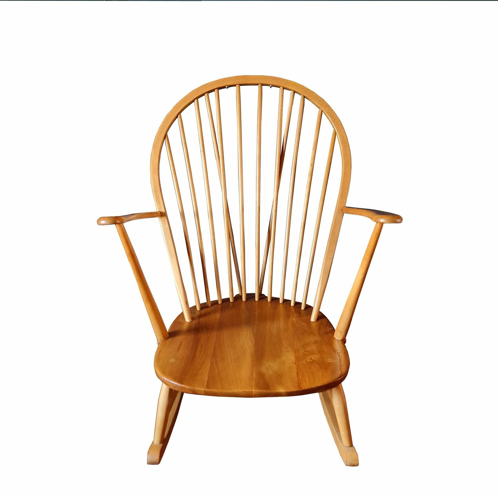 Ercol Chair. Midcentury Windsor Model 315 'Grandfather' Rocker With Blue Maker's Mark photo furniture