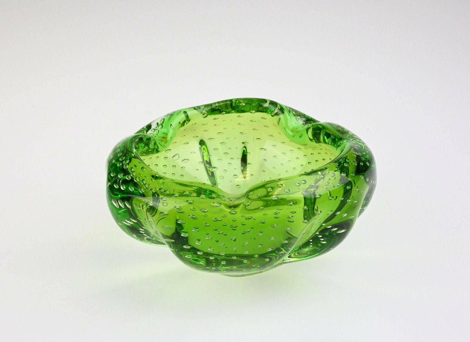 Hana Machovska Mstisov Mid Century Ashtray, Czech Art Mid Century , Vintage Glass Bowl photo 86.0