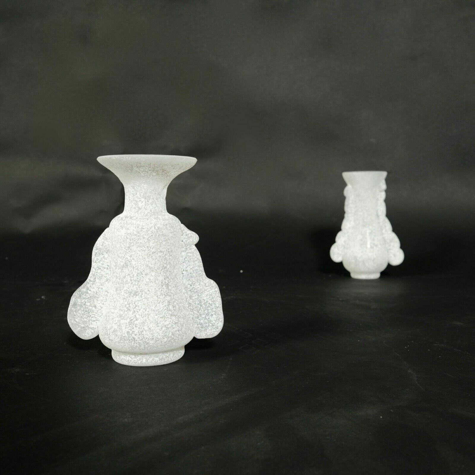 Seguso White Excavation Glass Vases Pair Of Vittorio Rigattieri Murano Vases From The 70s photo for sale