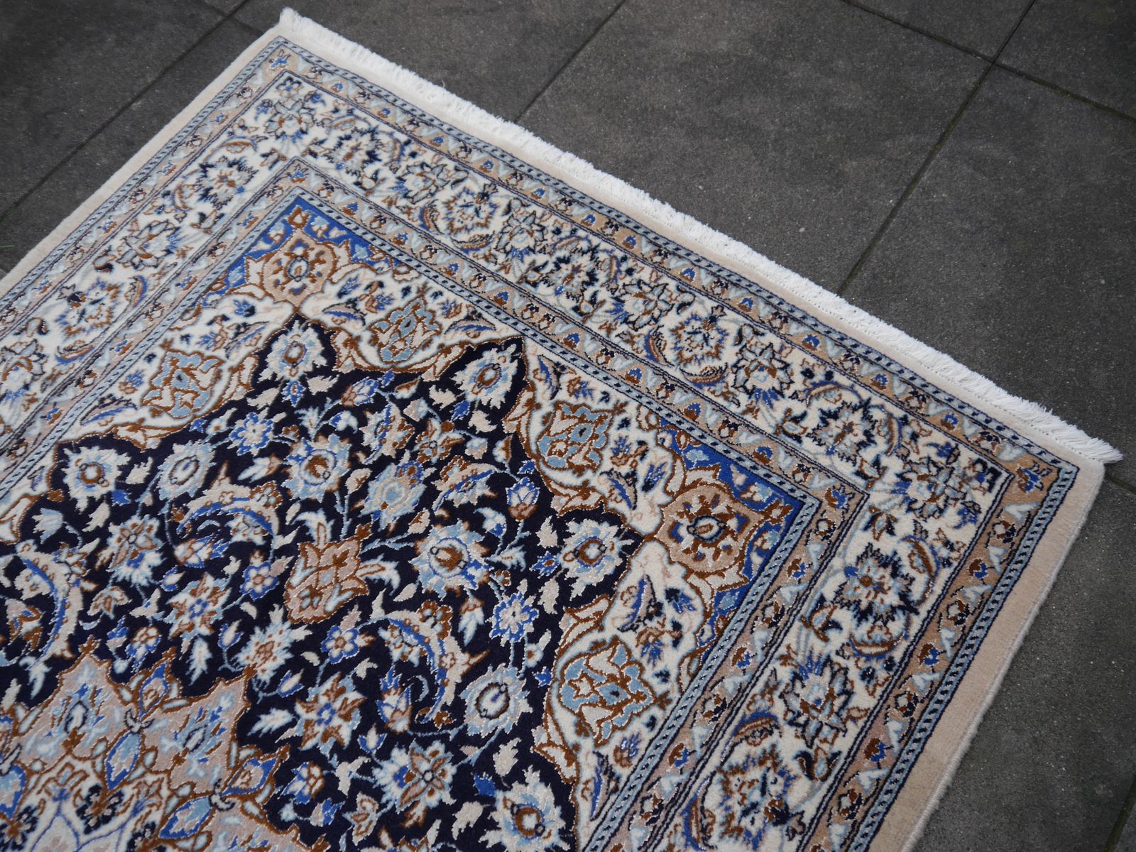 Nain 9 La Vintage Rug 6.7 X 4.2 Ft / 204 X 128 Cm photo 1000.0