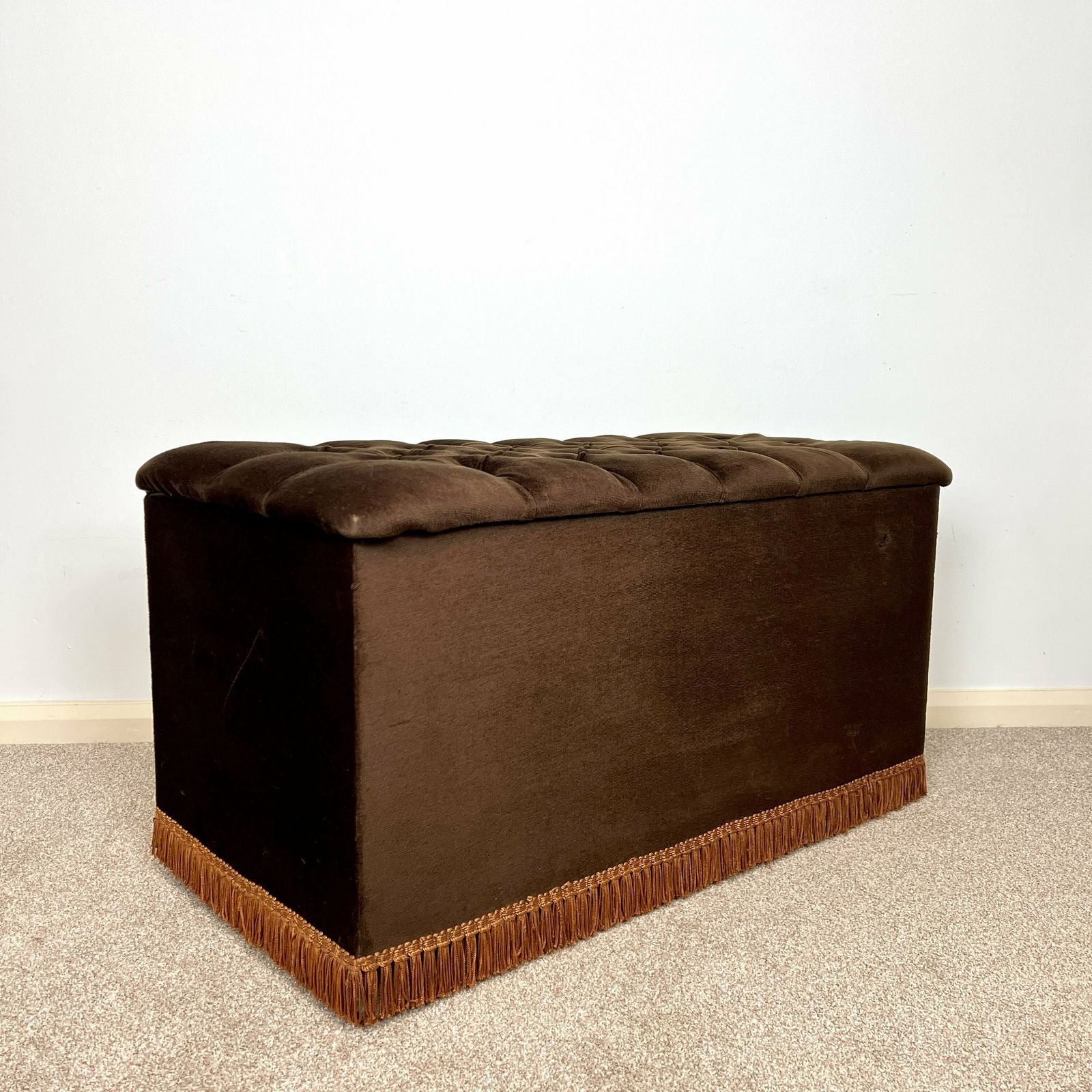Mid Century Brown Velvet Blanket Box With Tassels 1960s