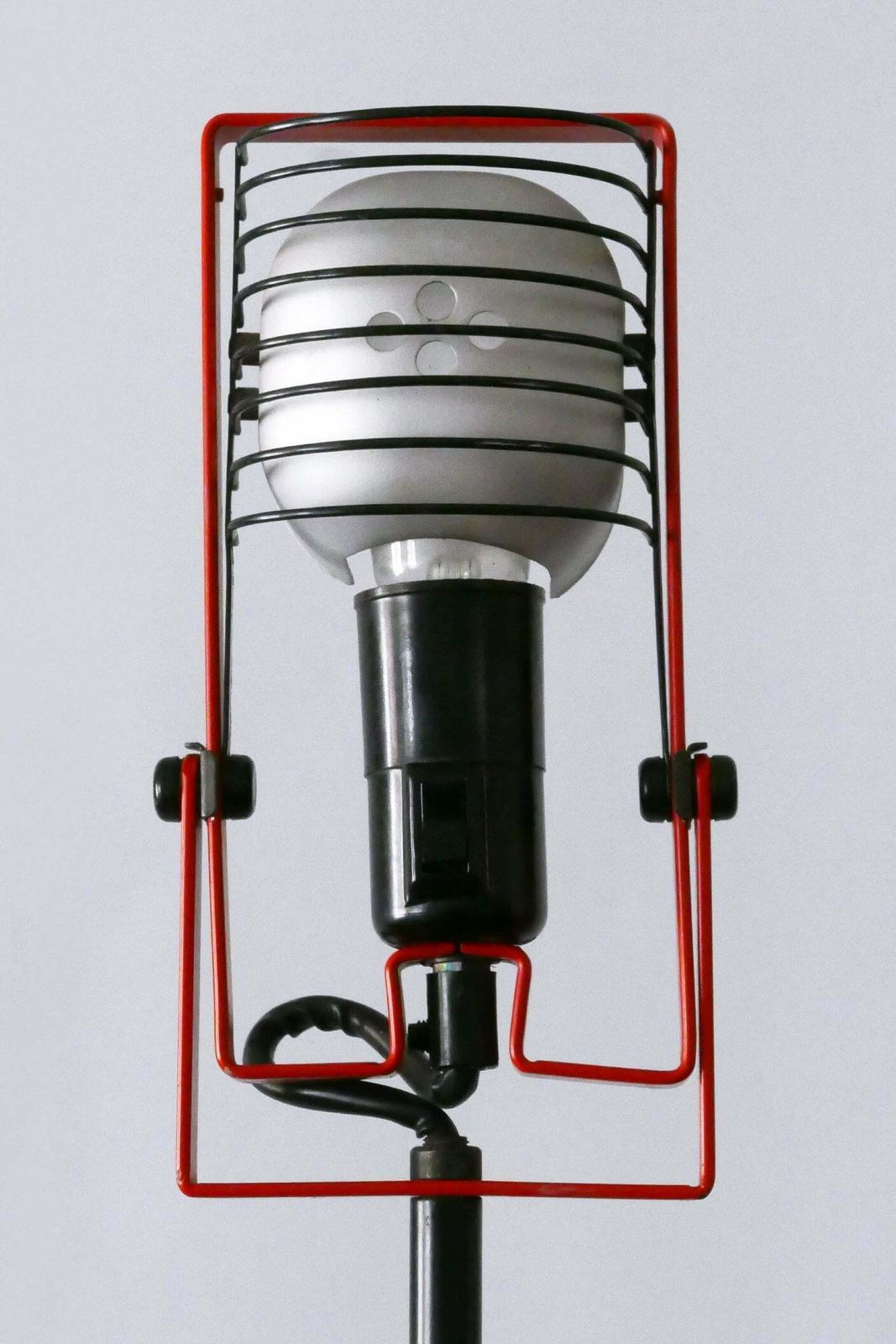 photo buy Telescopic Floor Lamp Or Reading Light Sintesi By Ernesto Gismondi For Artemide