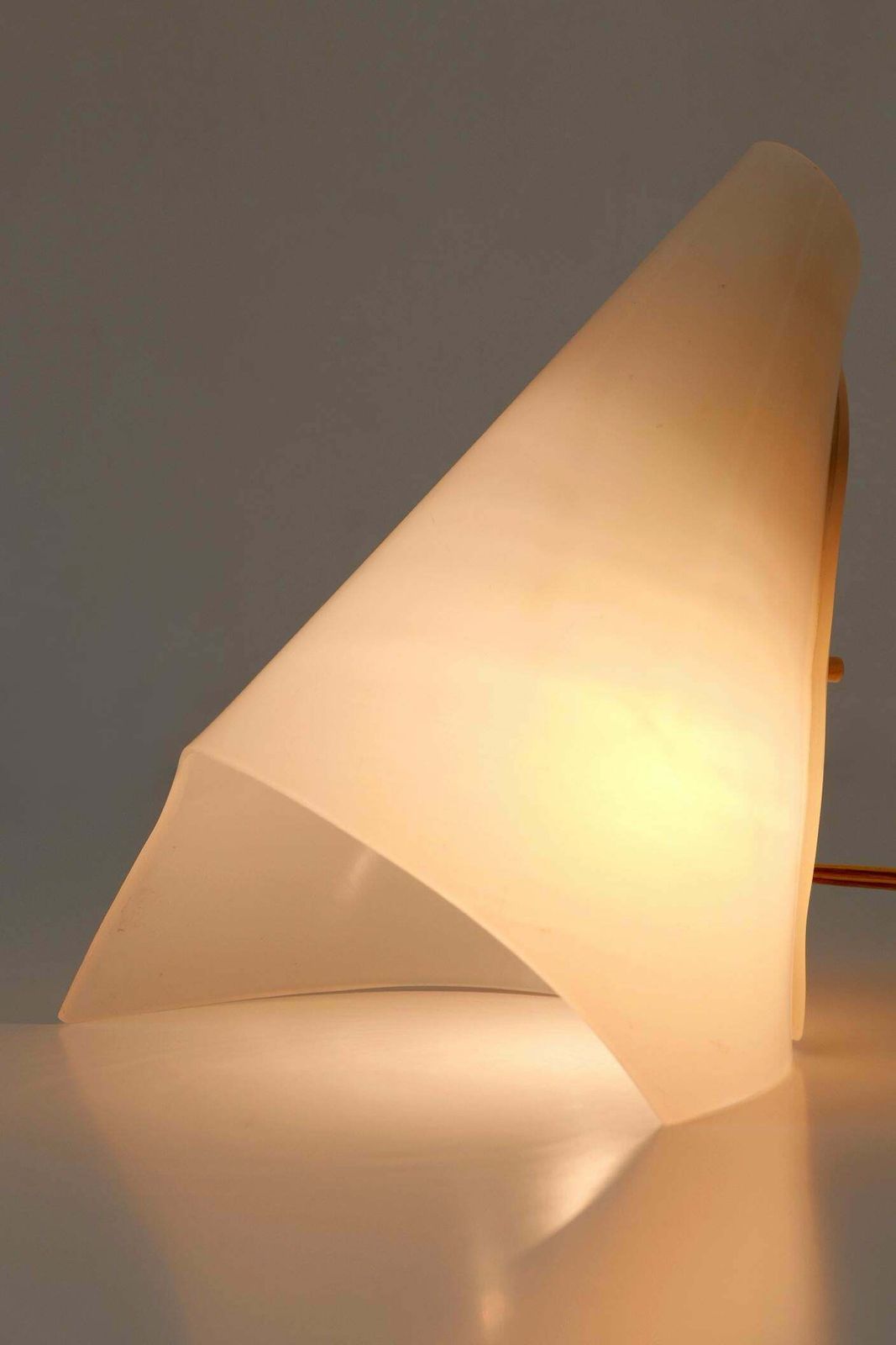 Extremely Rare And Lovely Mid Century Modern Lucite Table Lamp Sweden 1960s photo vinterior